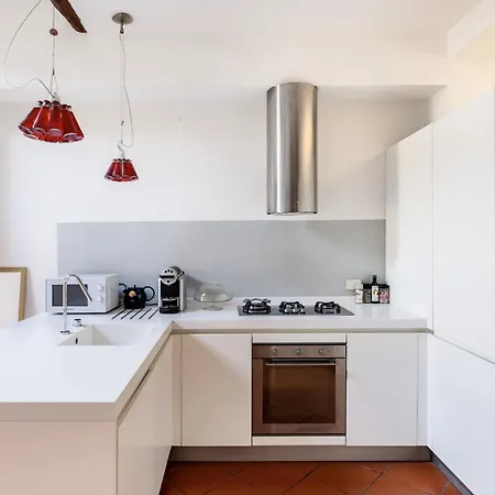 Apartment Bright Design House In The Heart Of *