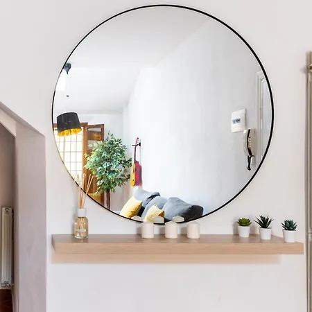 Apartment Bright Design House In The Heart Of Bologna